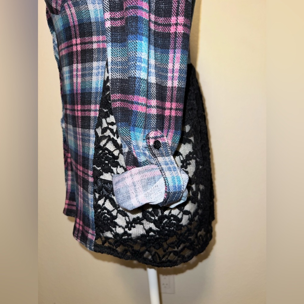 Eye Candy Top - image 4